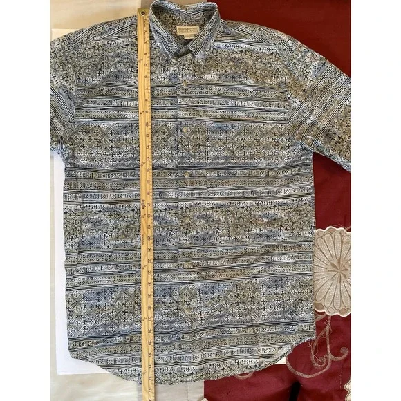 Banana Republic Safari Shirt Men Medium Blue Geometric Tribal Button Down Travel - Picture 5 of 6